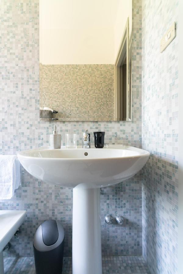 Casa Di Nelly Apartment Бергамо Екстериор снимка